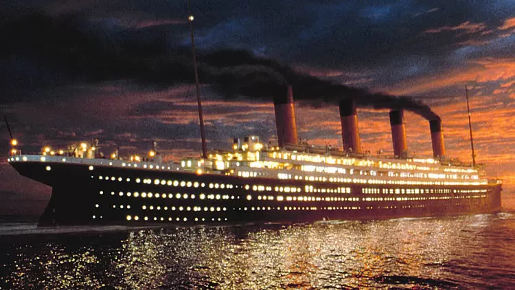 泰坦尼克號探險家