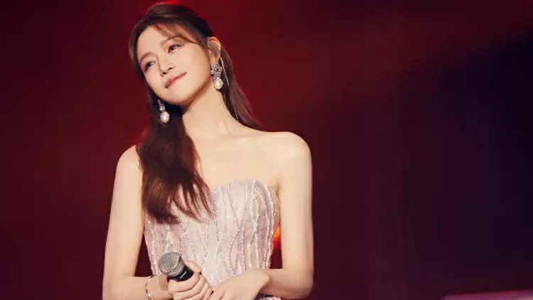 你能猜出她多大了嗎？