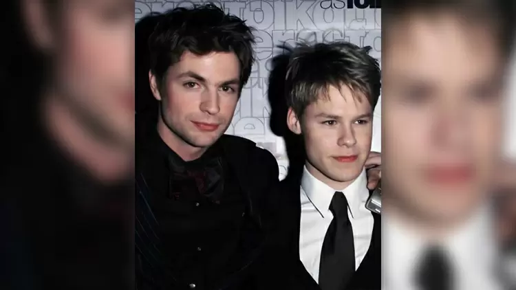 以下圖片中的人物是哪部電視劇的主角？