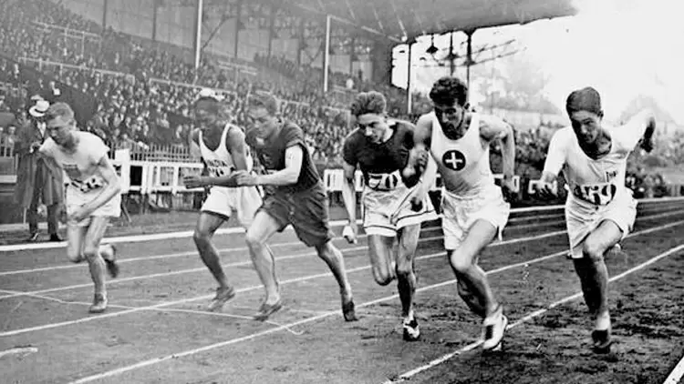 以下哪一個看起來古怪的項目曾經真的在奧運上出現過？