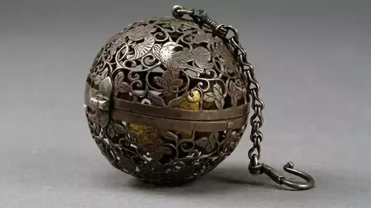 你認為這件文物在古代是用來做什麼的?
