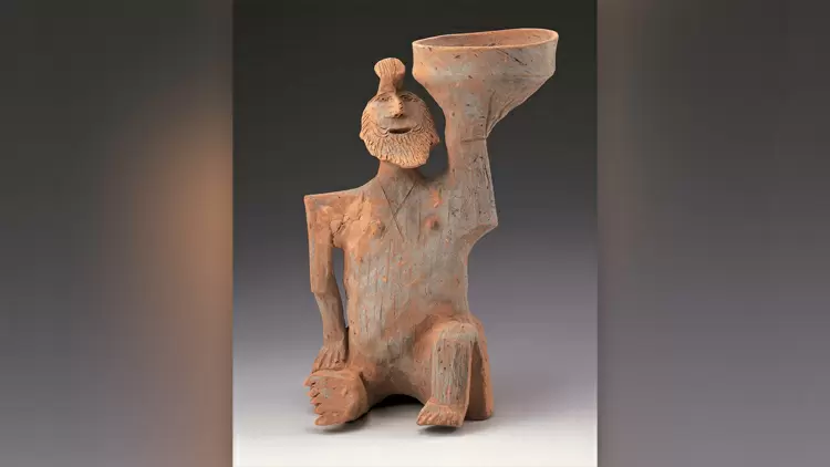 你認為這件文物在古代是用來做什麼的?
