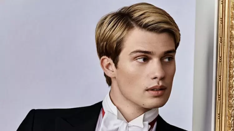 你最像亨利王子！