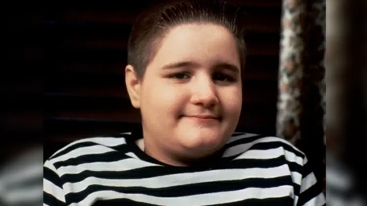 你是Pugsley Addams！