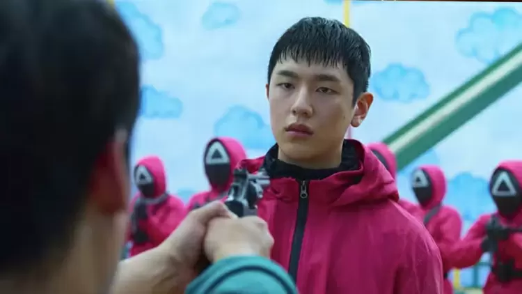 在多數人同意結束比賽後你離開了