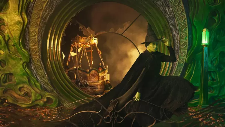 艾爾法巴Elphaba（辛西婭·艾利沃飾）