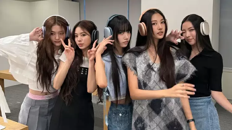 想像你正在使用K-pop藝人常用的Bubble軟體與MEOVV成員聊天，你更傾向於哪種聊天風格？