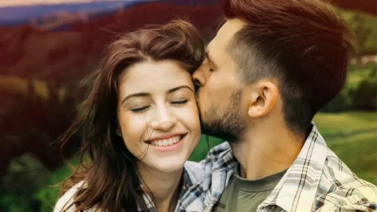 如果他能_______她，她將永遠活下去