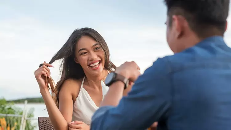 你覺得以下哪種情況最能吸引心儀的TA註意?