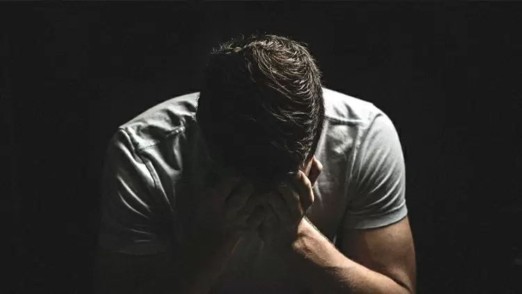 當你心情低落時，你會先傳簡訊給誰？