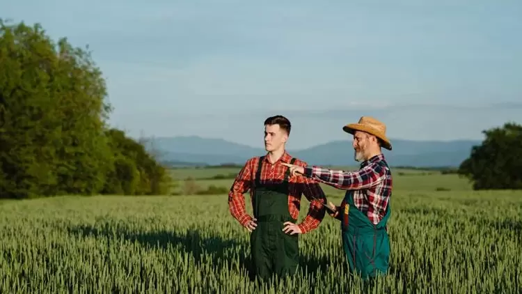 你在談話中保持眼神交流嗎？