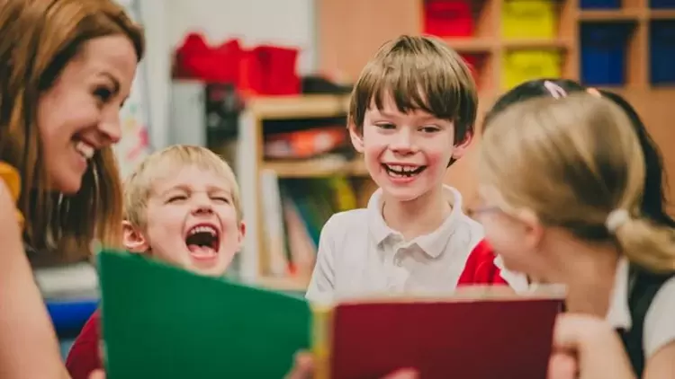 你有沒有語言障礙，比如說“wed”而不是“red”