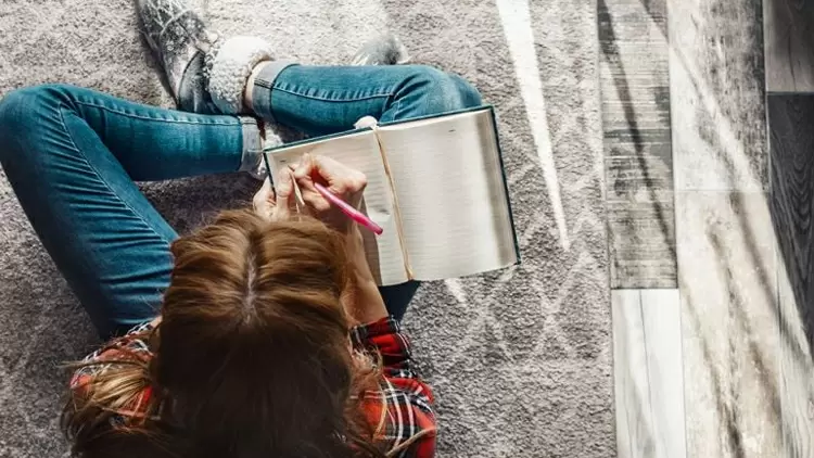 你在青春期的時候寫日記嗎？