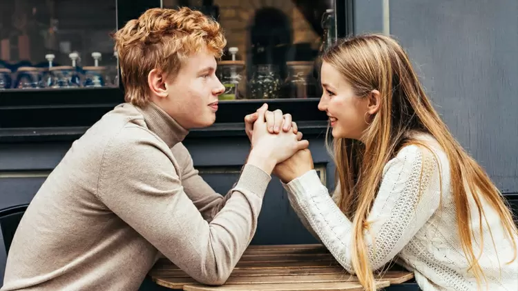 如果你的伴侶看到你脆弱和不安全的一面，你認為會發生什麼？