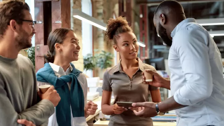 你的朋友對你的暗戀對象有什麼看法?