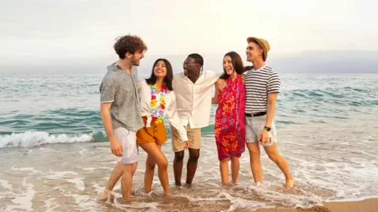 你會在朋友面前提到他嗎？