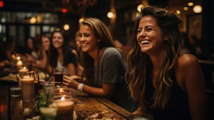 在外人面前，你總是活潑又樂觀；但從心底裡，你其實對自己感到不滿甚至是厭惡，並且你很害怕向他人透露這種不滿和厭惡？