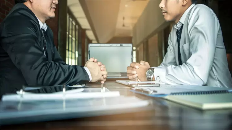 和別人談判時，我總是很容易放棄自己的觀點。