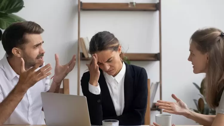 我發現自己最近很容易受到刺激，一些微小的刺激就能讓我情緒波動。