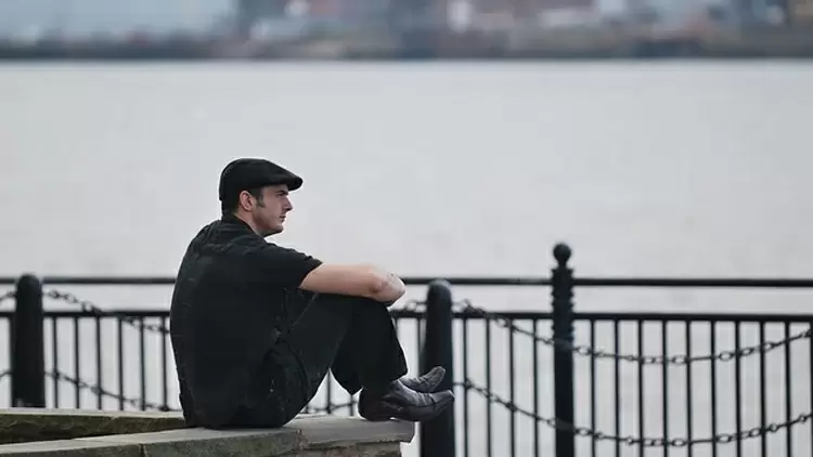 我感到生命毫無意義