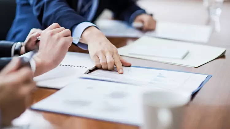 當你的日常安排被打亂時，你的反應是：