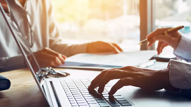 你是否經常反覆檢查自己的工作，以確保沒有任何錯誤？