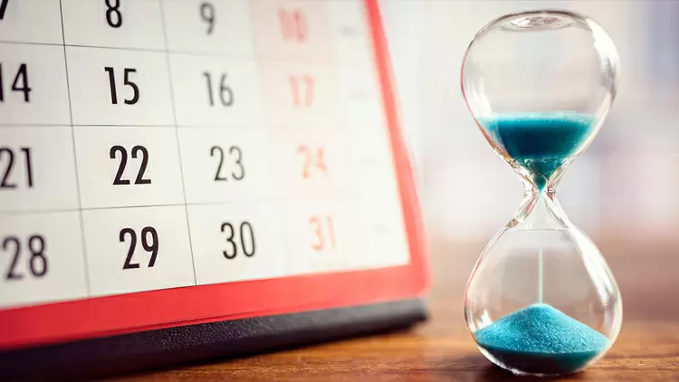 你是否嚴格遵守時間表和截止日期？