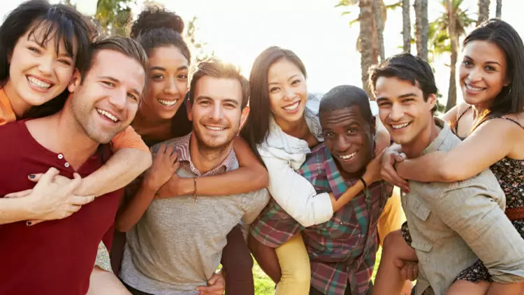 在社交圈中保持正面形象或聲譽有多重要？