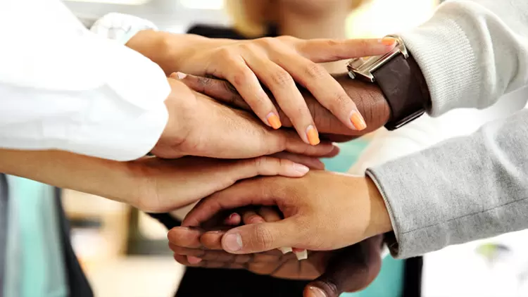 你如何看待自己與他人的關係？