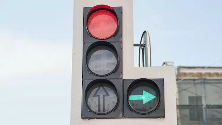 當您遇到交通延誤時: