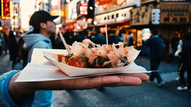 你嘗試向家人或朋友介紹新食物的頻率是多少?