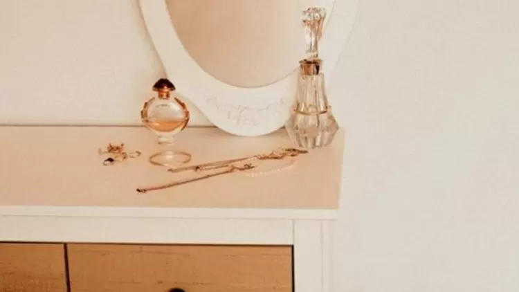 參加聯誼，妳會特意戴上什麼飾品讓妳更亮眼？